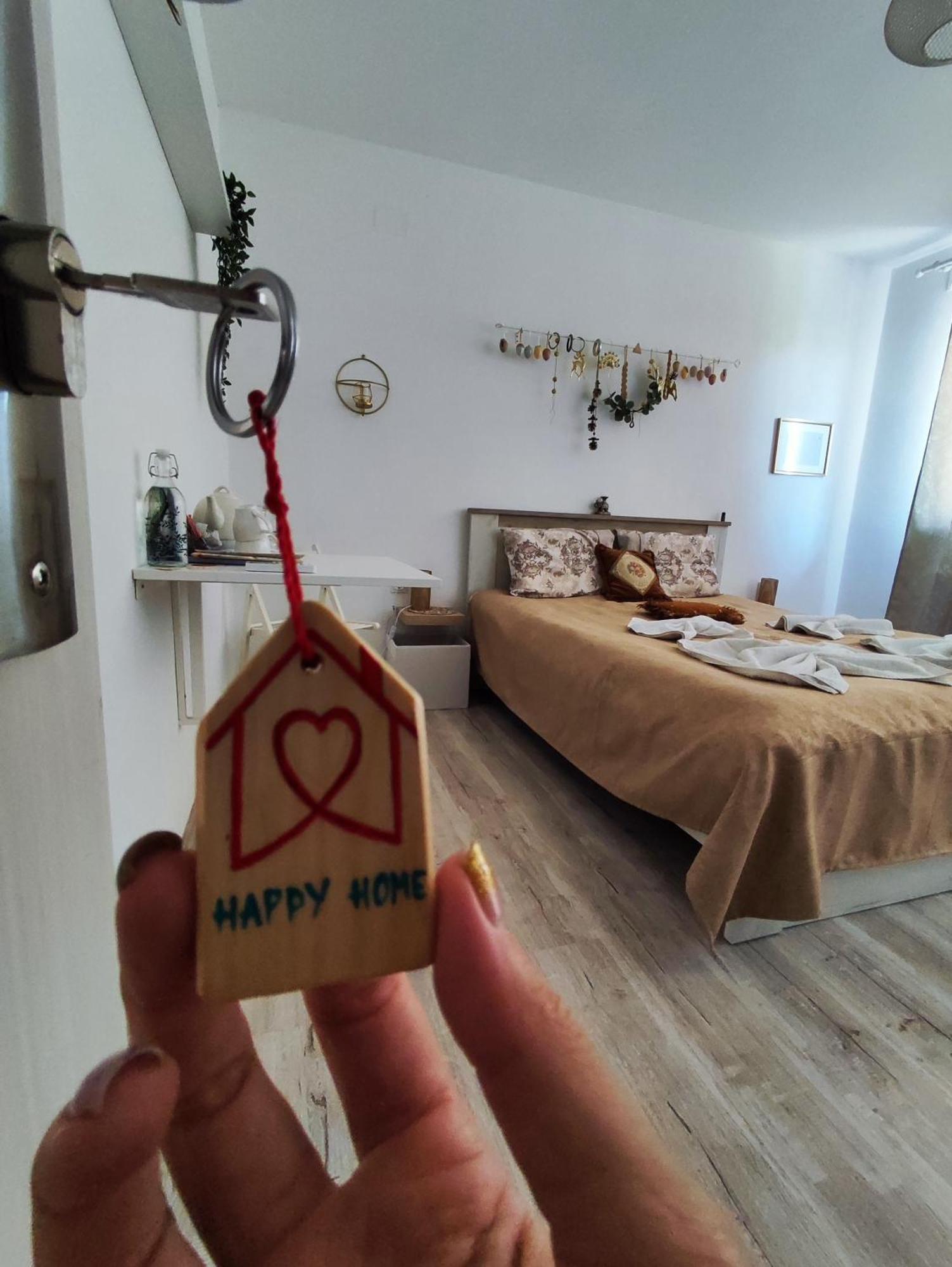 Happy Home Кэлимэнешти Экстерьер фото
